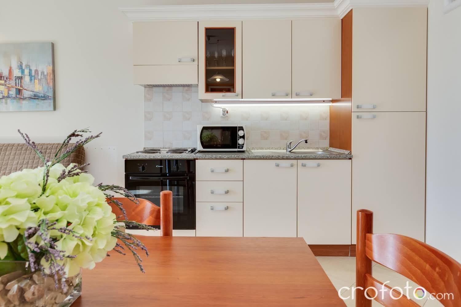 Apartmani Niko Kozino ภายนอก รูปภาพ