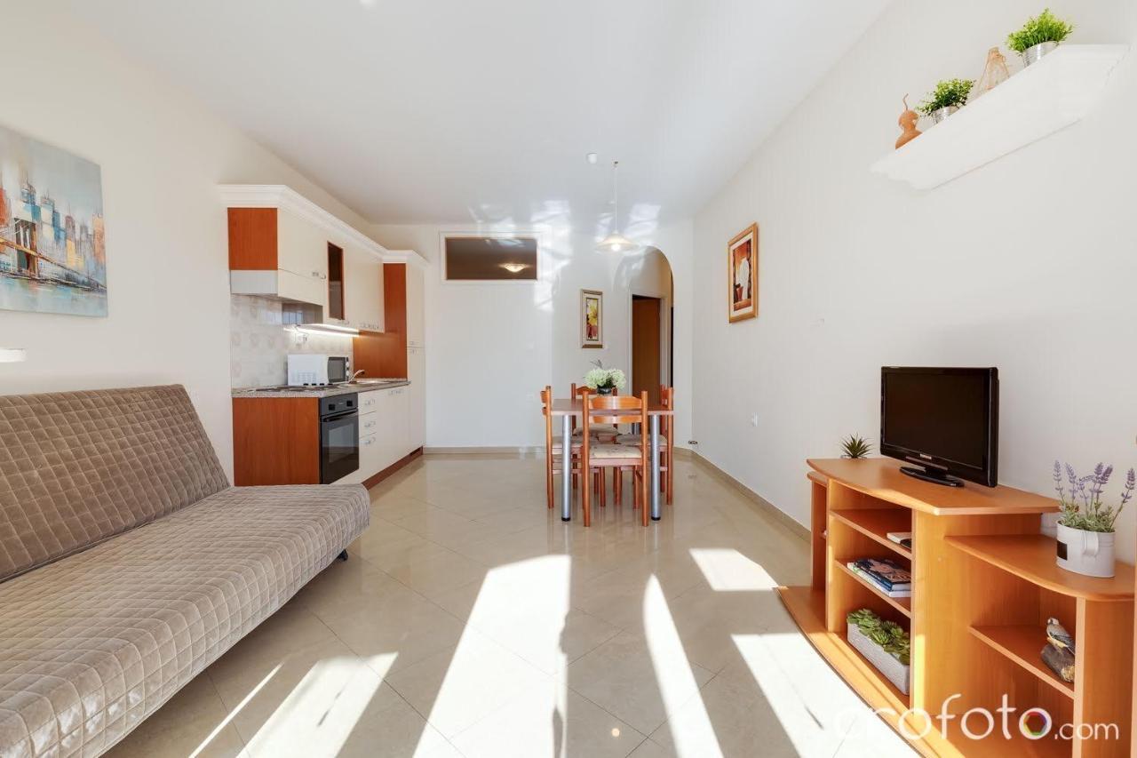 Apartmani Niko Kozino ภายนอก รูปภาพ